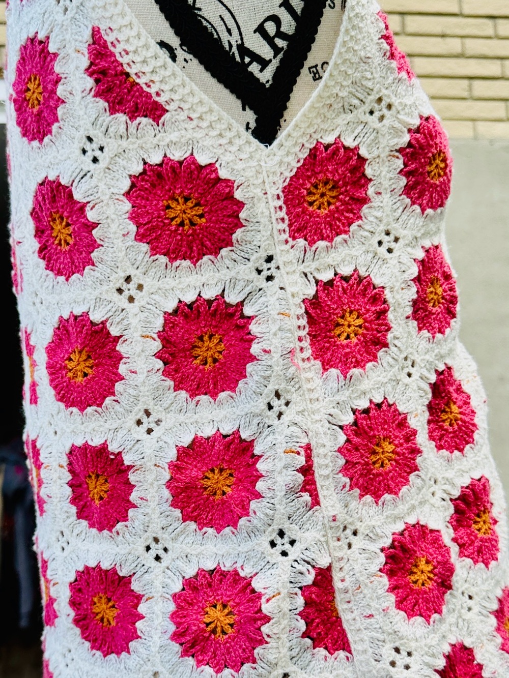 Handmade rebellion Crochet Floral Tank Top - Pink & White - Picture 7 of 10